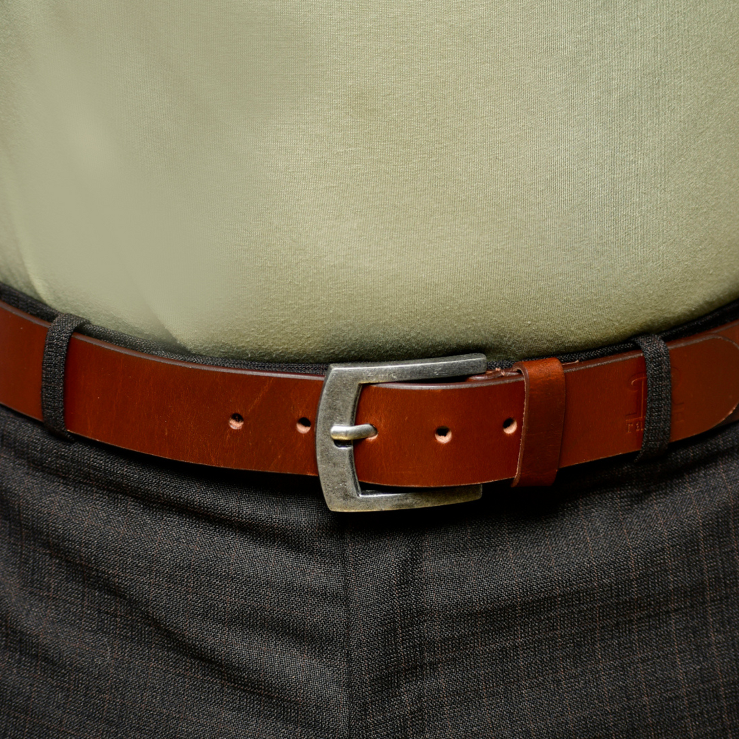 tan leather belt 