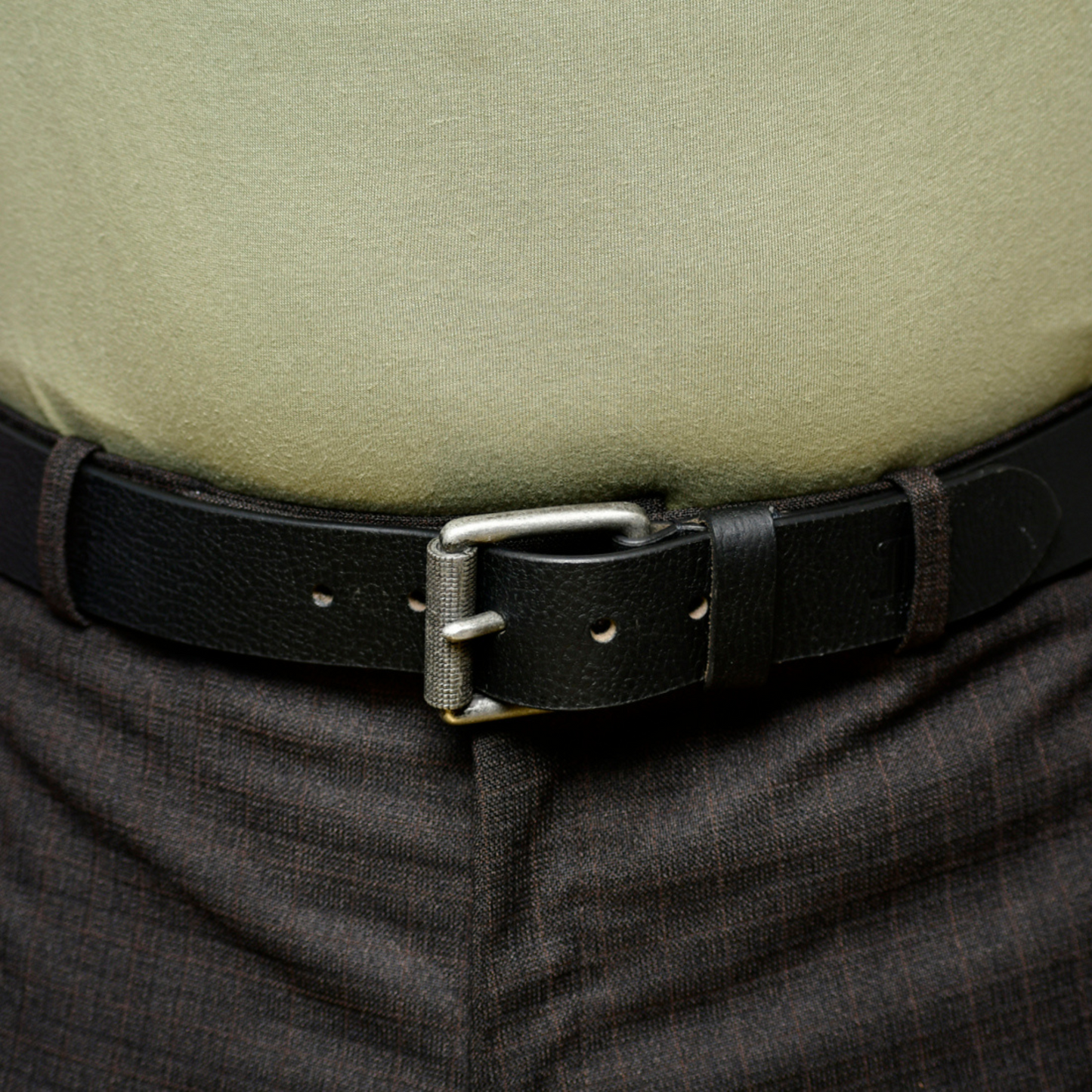 black leather belt 